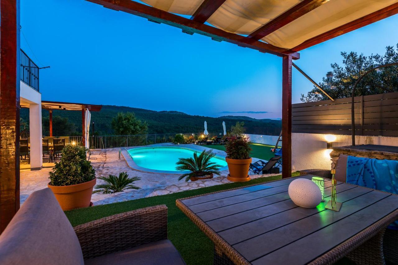 Villa Plenca - Heated Pool ! *